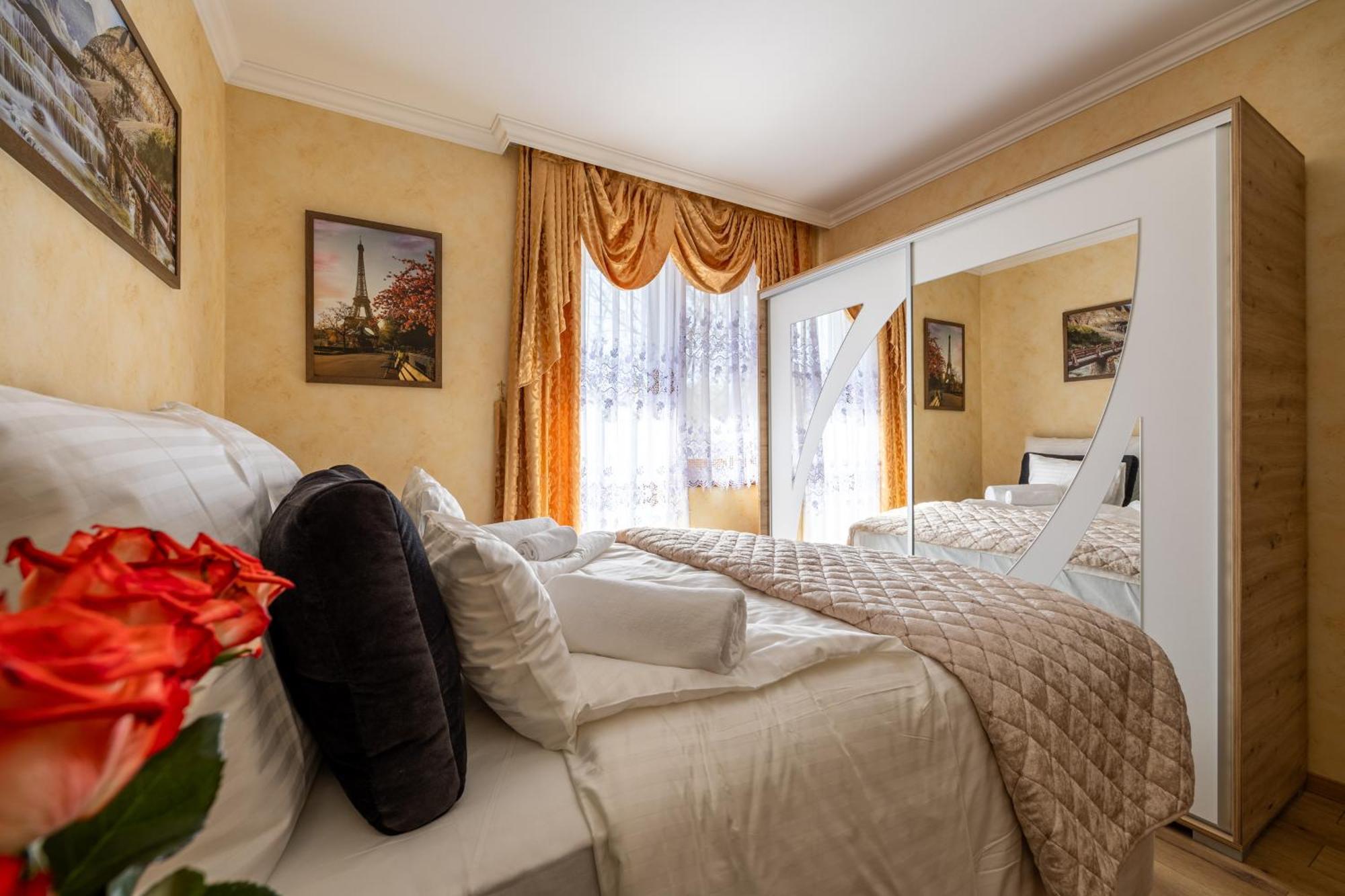 Voeroes Alom Panzio Bed & Breakfast Tiszakécske Dış mekan fotoğraf