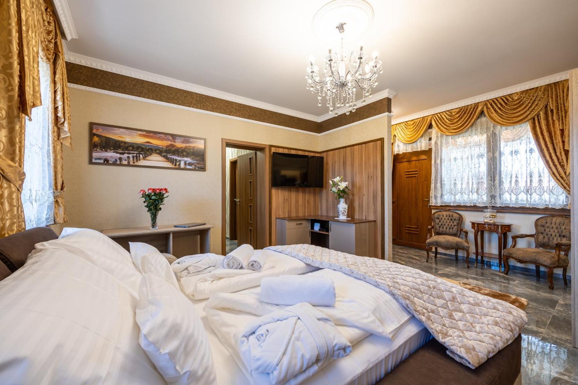 Voeroes Alom Panzio Bed & Breakfast Tiszakécske Dış mekan fotoğraf